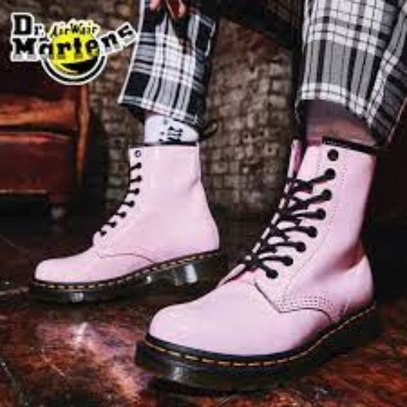 Doc Dr Martens Combs Women's Suede Leather Combat Boots Eur 39 US 8 UK 6 Pink - Picture 9 of 9